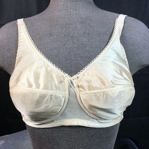 Airway #1480 Beige Softcup Mastectomy Bra Sz 40B